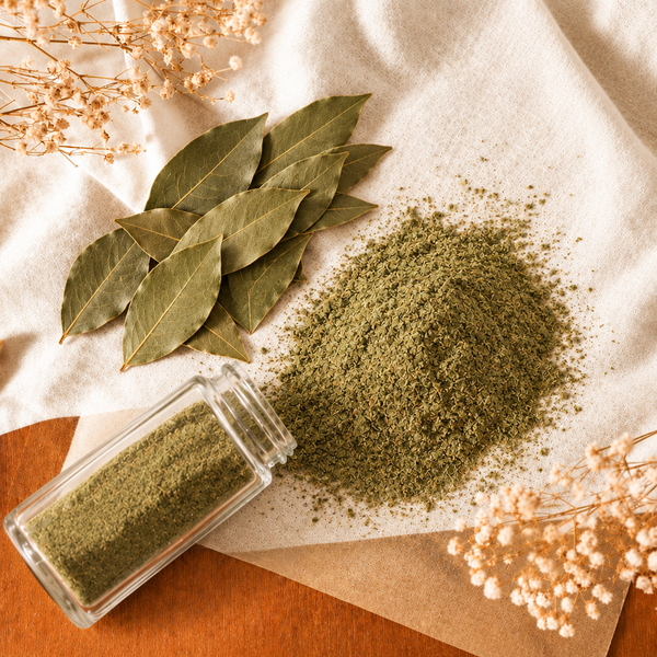 Bay leaf and powder styled product image