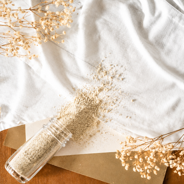 White pepper powder